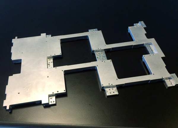 半導体装置・通信デバイス